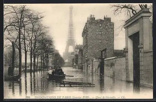 AK Paris, Inondations 1910, Quai de Grenelle, Ortspartie bei Hochwasser