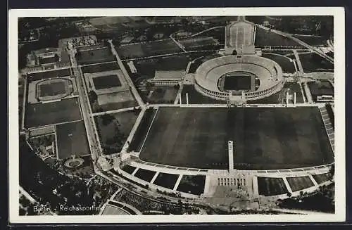 AK Berlin, Reichssportfeld vom Flugzeug aus