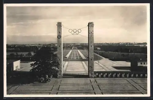 AK Berlin, Reichssportfeld, Blick auf den Olymp. Platz