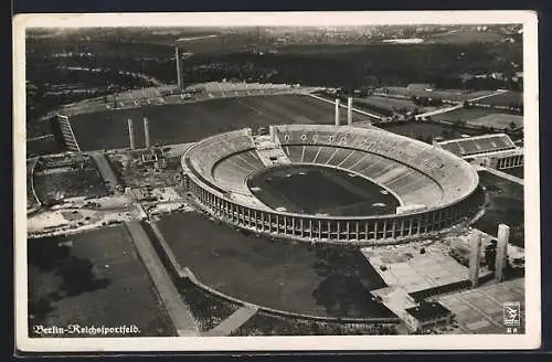 AK Berlin, Reichssportfeld, Olympiastadion aus der Vogelschau