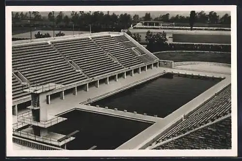 AK Berlin, Olympiastadion, Schwimmbecken