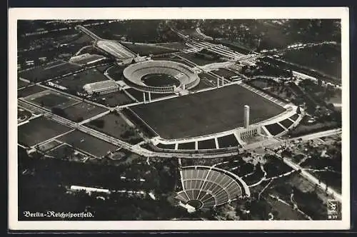 AK Berlin, Reichssportfeld, Olympia-Stadion, Luftbild mit Dietrich Eckardt-Bühne