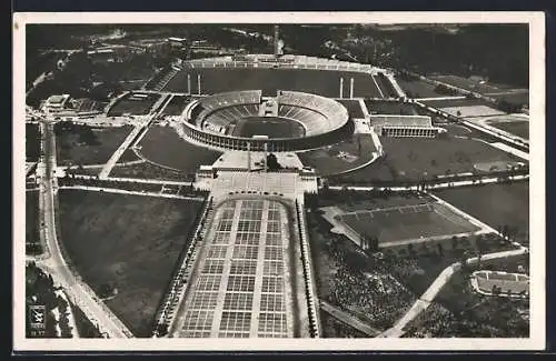 Foto-AK Berlin, Gesamtansicht Reichssportfeld mit Osttor und Maifeld