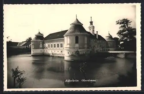 AK Aistersheim a. Oberdonau, am Graben vor dem Schloss