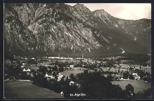 AK St. Agatha, Totalansicht von einen Berg aus