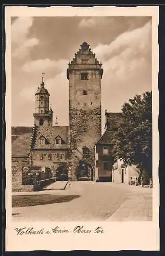 AK Volkach a. Main, Oberes Tor mit Strassenpartie