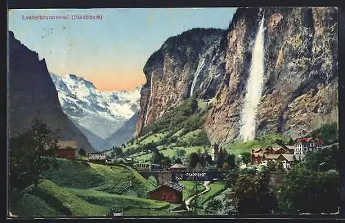 AK Lauterbrunnen, Totalansicht mit dem Staubbachfall