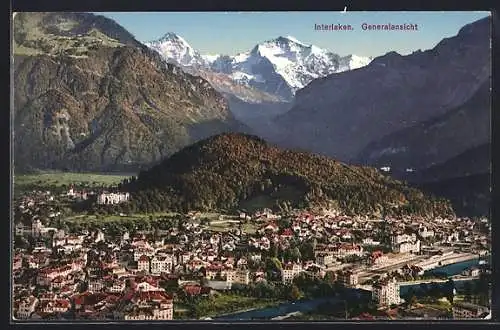 AK Interlaken, Totalansicht gegen die Berge