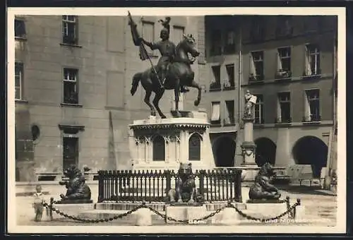 AK Bern, Denkmal und Mosesbrunnen