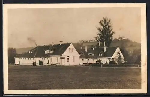 AK Bad Schallerbach /O.-Ö., Provisorisches Kurhaus mit Garten