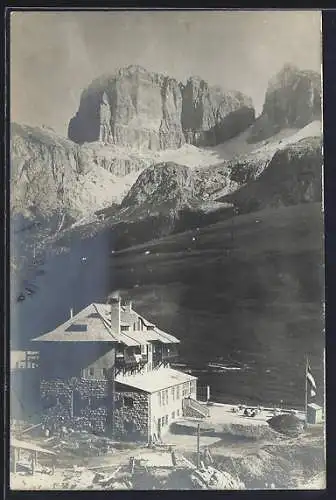 AK Christomannos-Haus auf dem Pordoijoch g. d. Sellagruppe