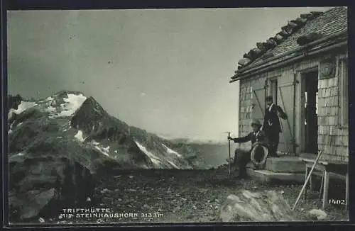 AK Trifthütte, Berghütte mit Steinhaushorn