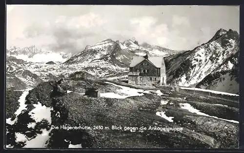 AK Hagenerhütte mit Blick gegen die Ankogelgruppe