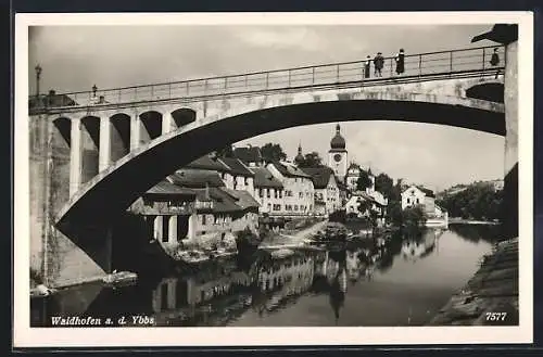 AK Waidhofen /Ybbs, Flusspartie mit Brücke