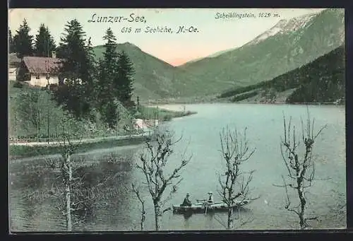 AK Lunz, Ruderpartie auf dem Lunzer-See mit Blick auf den Scheiblingstein