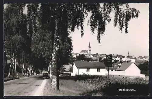 AK Waidhofen a. d. Thaya, Ortsansicht von der Landstrasse aus