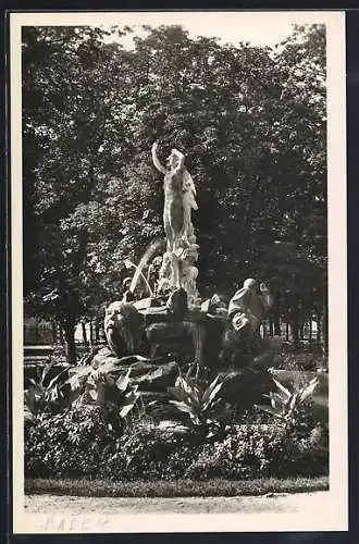 AK Baden, Brunnen mit Parkanlagen