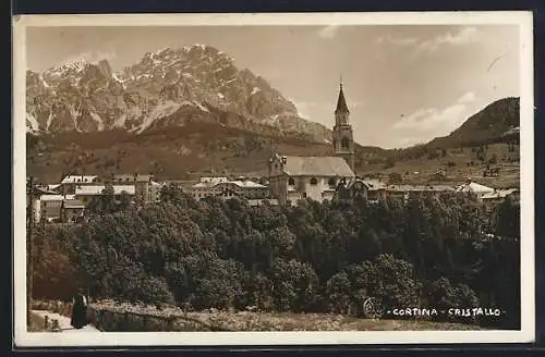 AK Cortina d`Ampezzo, Ortsansicht gegen die Berge