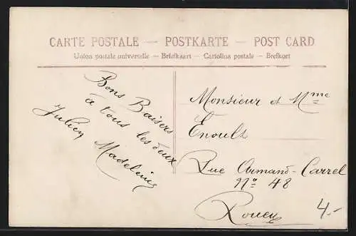 Fotomontage-AK Baiser, Familie in Flugzeug