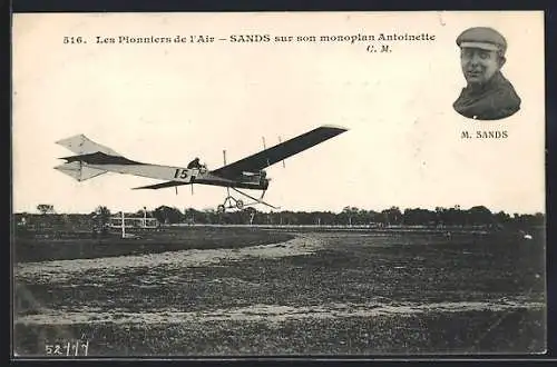 AK Sands sur son monoplan Antoinette, Flugzeug landet auf dem Rollfeld