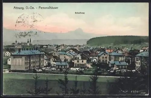 AK Attnang, Ortspartie mit Personalhäuser und Schafberg im Hintergrund