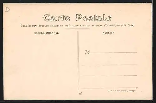 AK Saint-Palais, La Place avec habitants et commerces en Berry