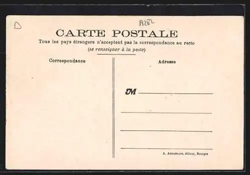 AK Saint-Florent-sur-Cher, La Rue du Cher avec l`Hôtel du Commerce et passants
