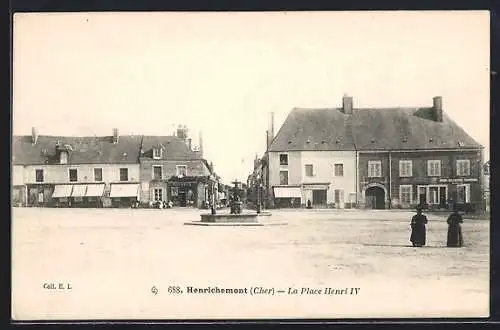 AK Henrichemont, La Place Henri IV avec fontaine et bâtiments historiques