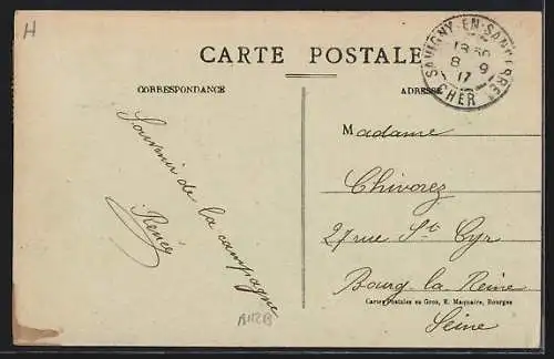 AK Savigny-en-Sancerre, La Grande Rue animée avec habitants et bâtiments historiques
