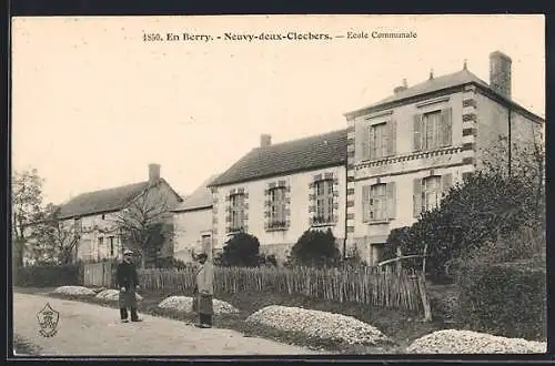 AK Neuvy-deux-Clochers, École Communale en Berry