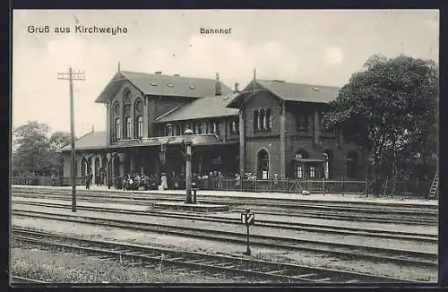 AK Kirchweyhe / Diepholz, Bahnhof, Bahnsteig und Gleisanlagen