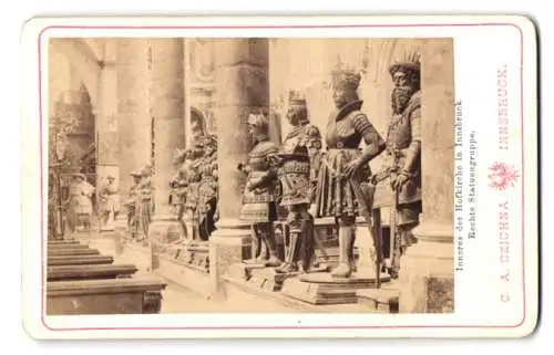 Fotografie C. A. Czichna, Innsbruck, Ansicht Innsbruck, Statuen im Inneren der Hofkirche