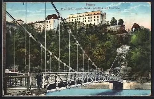 AK Passau, Prinzregent-Luitpold-Brücke mit Blick auf Oberhaus