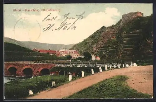 AK Mayschoss /Ahrtal, Ortsansicht mit Brücke u. Saffenburg