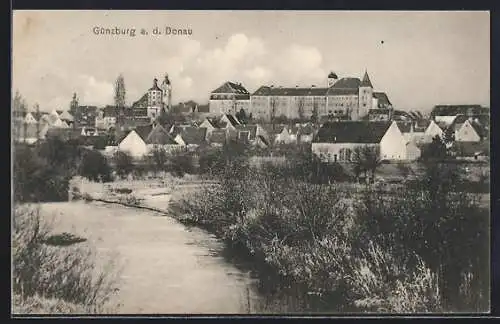 AK Günzburg a. d. Donau, Ortspanorama vom Wasser aus