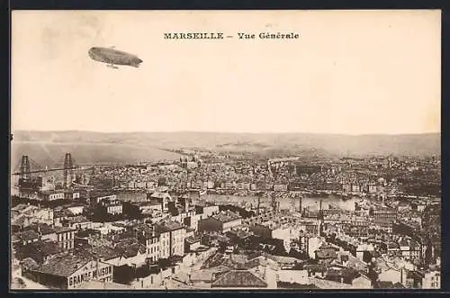 AK Marseille, Zeppelin im Flug über Dächer