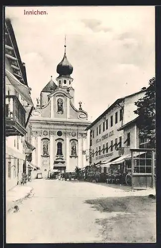 AK Innichen, Strassenpartie mit Hotel Schwarzer Adler u. Kirche