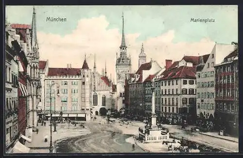 AK München, Marienplatz mit Brunnen von der Marienkirche aus