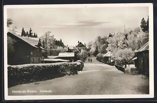 AK Schierke am Brocken, Dorfstrasse in der Wintersonne