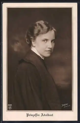 AK Portrait Prinzessin Adalbert im Mantel