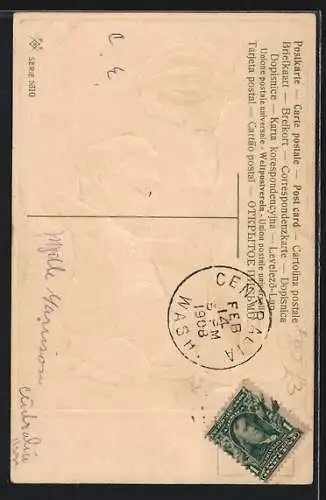 AK Mann kniet vor seiner Angebeteten und gesteht ihr seine Liebe, Scherz