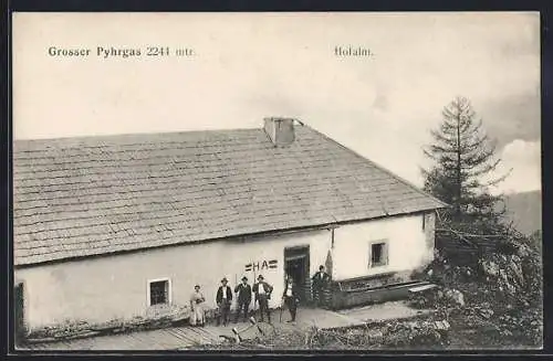 AK Grosser Pyhrgas, Gasthaus Hofalm, Wanderer am Eingang