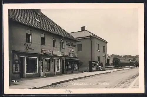 AK Gallspach, Institutstrasse mit Hotel Haus Wolfmayr und Geschäft