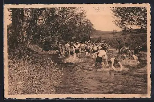 AK Amberloup, Pro-Juventute, Institut de Ste-Ode, Les bains dans l`Ourthe