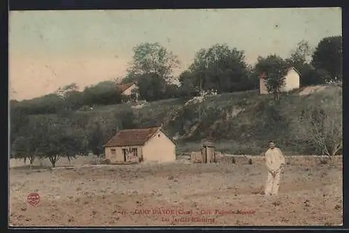 AK Avord, Camp, Les Jardins Militaires du camp d`Avord