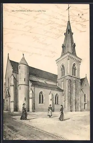 AK Mareuil, L`Église et passants sur la place