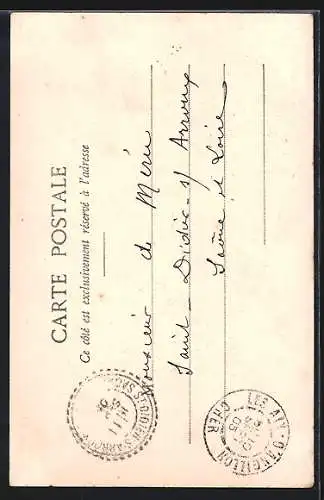 AK Les Aix-d`Angillon, Le Donjon et rue pittoresque