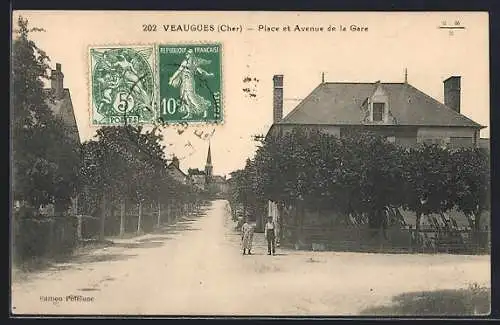 AK Veaugues, Place et Avenue de la Gare