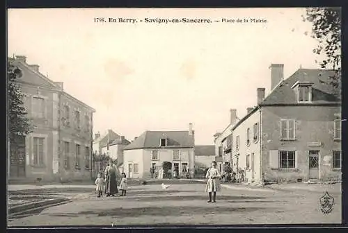 AK Savigny-en-Sancerre, Place de la Mairie