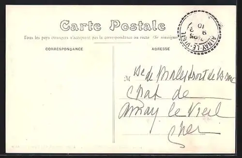 AK Germigny-l`Exempt, Châteauneuf, La Cour d`Honneur